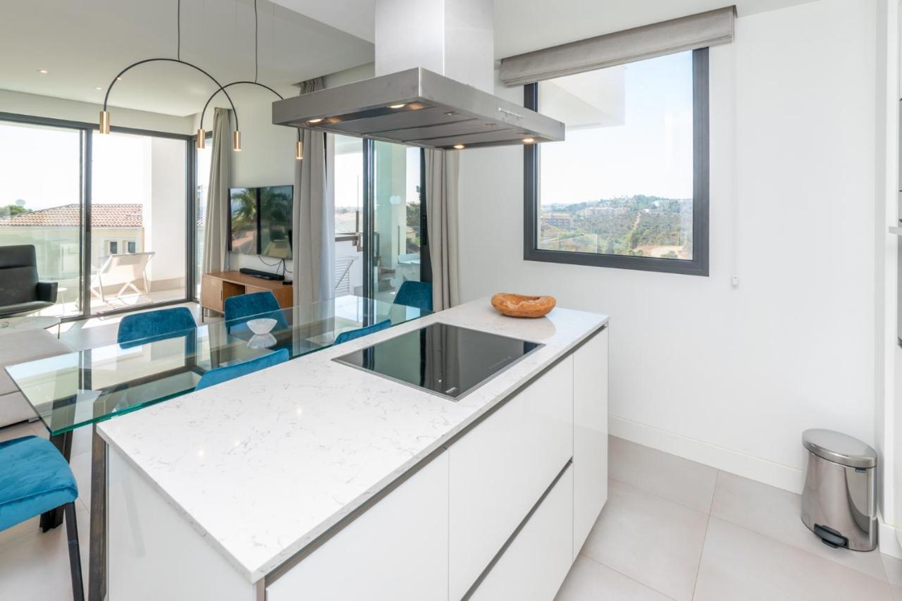 Appartamento 2Br Luxury - Santa Barbara Heights, Good Wifi & Ac La Cala De Mijas Esterno foto