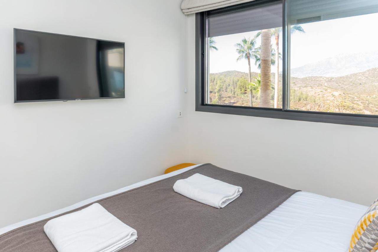 Appartamento 2Br Luxury - Santa Barbara Heights, Good Wifi & Ac La Cala De Mijas Esterno foto